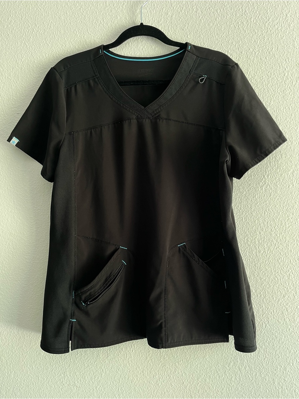 Scrubstar Black Short Sleeve V-Neck Scrub Top with Teal Accent